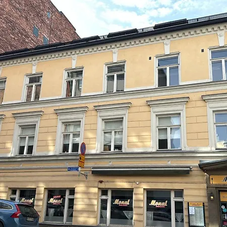 Annankatu Apartment